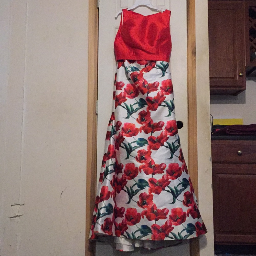 2 piece mermaid fit and flair dress